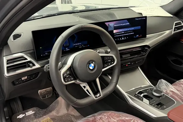 ب ام و، سری 3 سدان