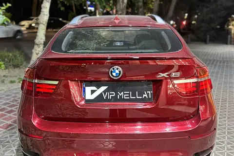 ب ام و، X6