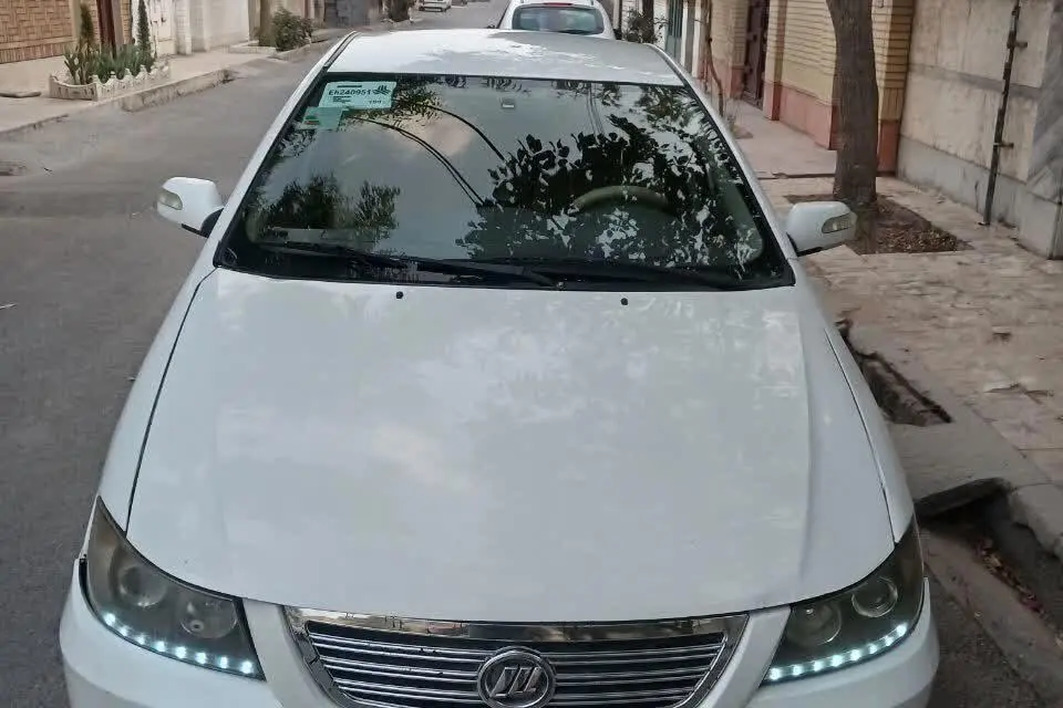 لیفان،  620