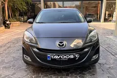 مزدا، 3 نیو صندوق دار