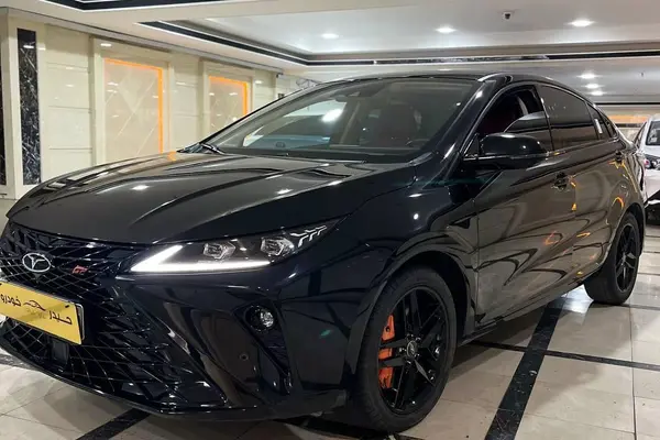 فونیکس، آریزو 6 جی تی (Z6 GT)