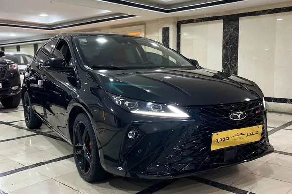 فونیکس، آریزو 6 جی تی (Z6 GT)