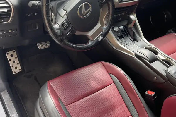 لکسوس  NX