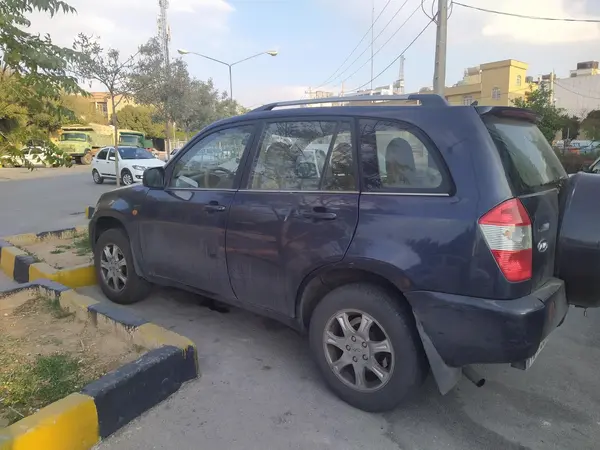 ام وی ام، X33