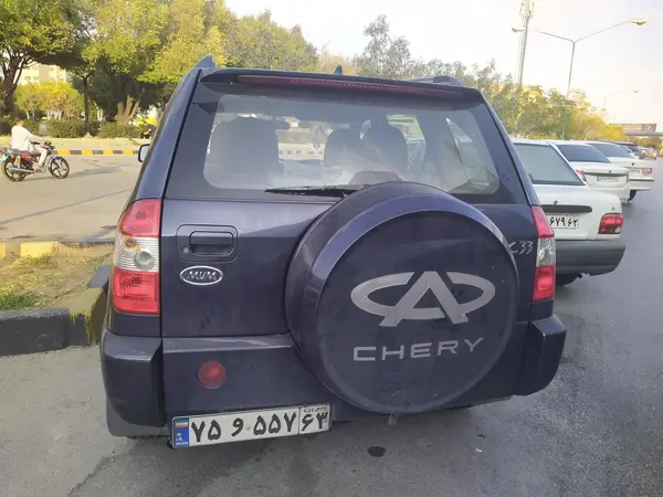 ام وی ام، X33