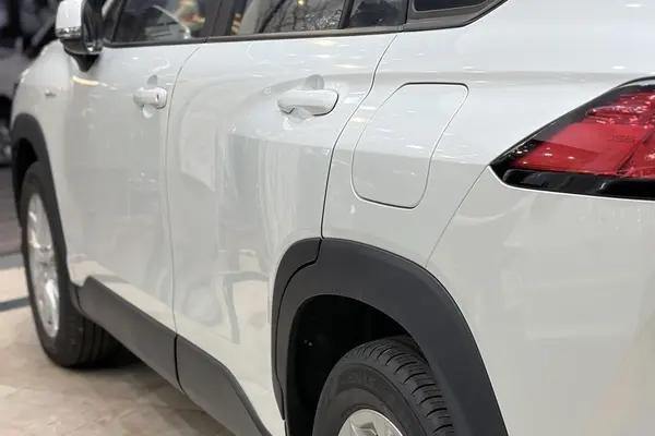 تویوتا، کرولا کراس هیبرید