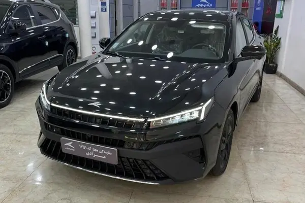 کی ام سی  J7