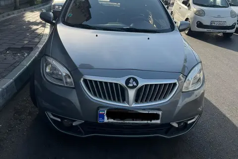برلیانس، H330