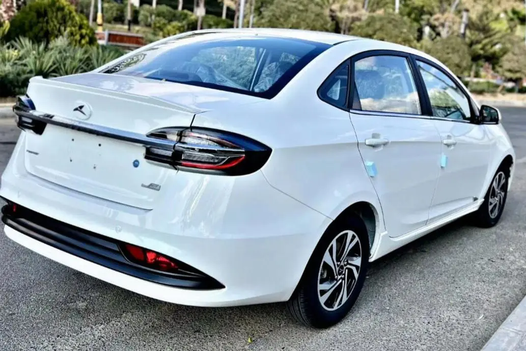 کی ام سی،  ایگل