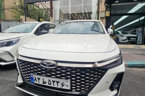 فونیکس، آریزو 8 هیبرید (Z8 PHEV)