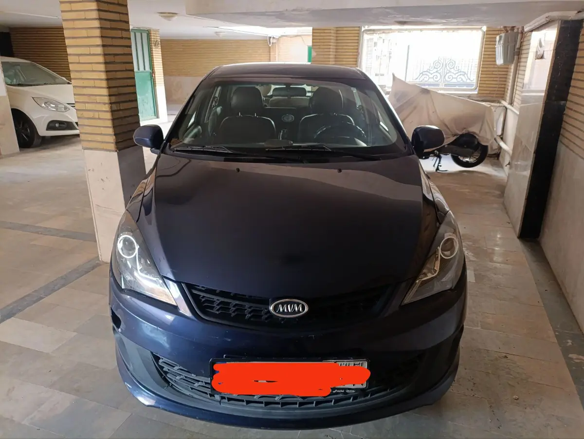 ام وی ام،  315هاچ بک
