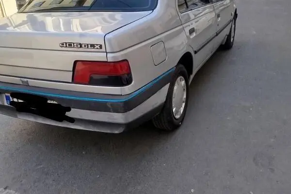 پژو،  405