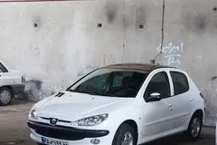 پژو، 206