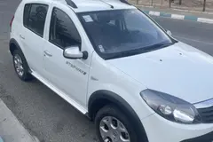 رنو، ساندرو استپ وی