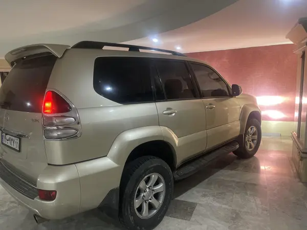 تویوتا، پرادو  چهار در