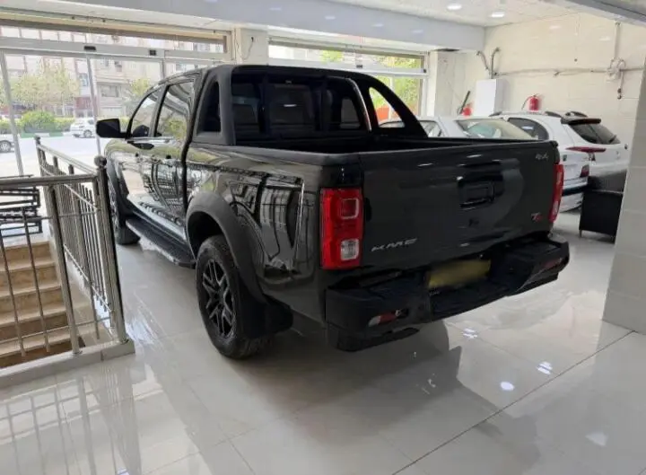 کی ام سی،  T8