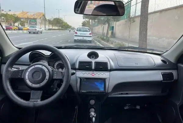 پروتون، جن تو