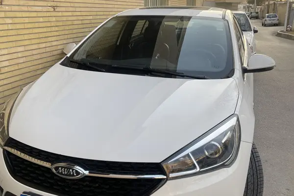 چری، آریزو 5T