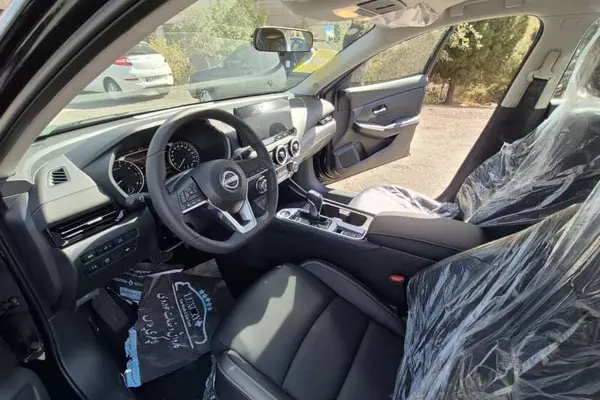 نیسان، سیلفی