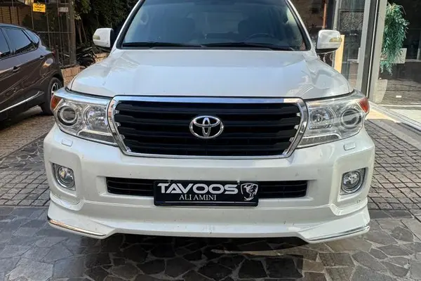 تویوتا، لندکروز چهار در