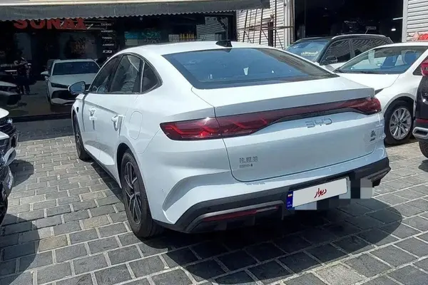 بی وای دی  چین ال DMi