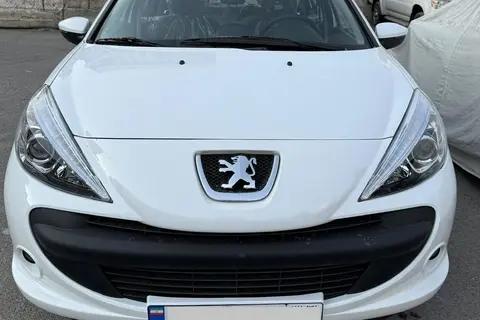 پژو، 207