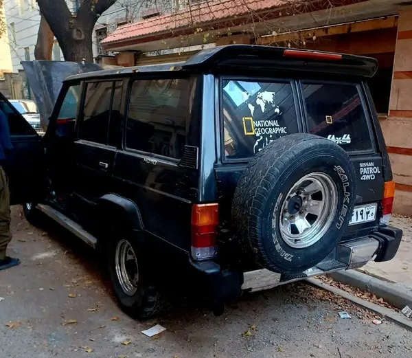 نیسان، پاترول چهار در