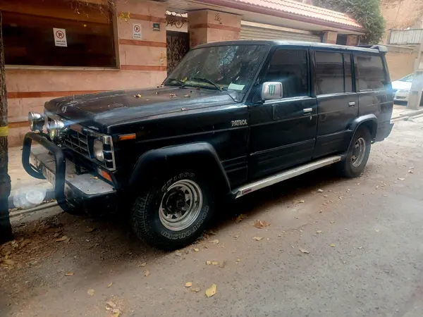 نیسان، پاترول چهار در