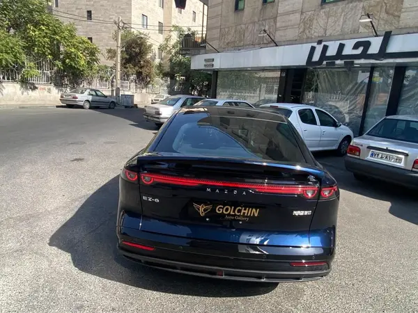 مزدا  EZ6
