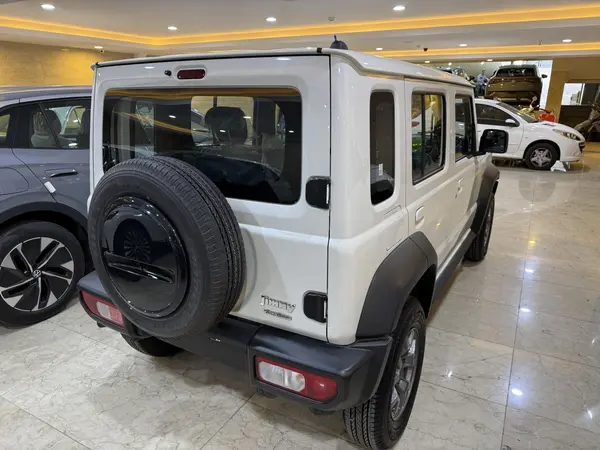 سوزوکی، جیمنی 5 در