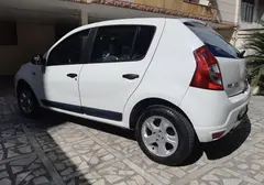 رنو، ساندرو