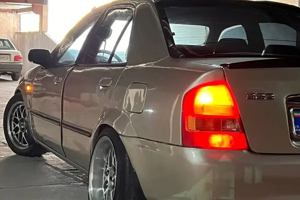 مزدا  323