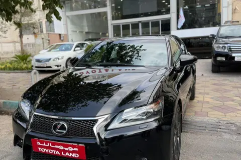 لکسوس، GS