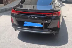 کی ام سی، J7