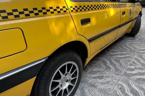پژو، 405
