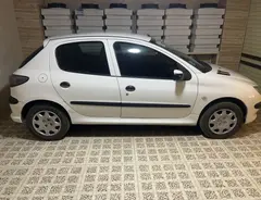 پژو، 206