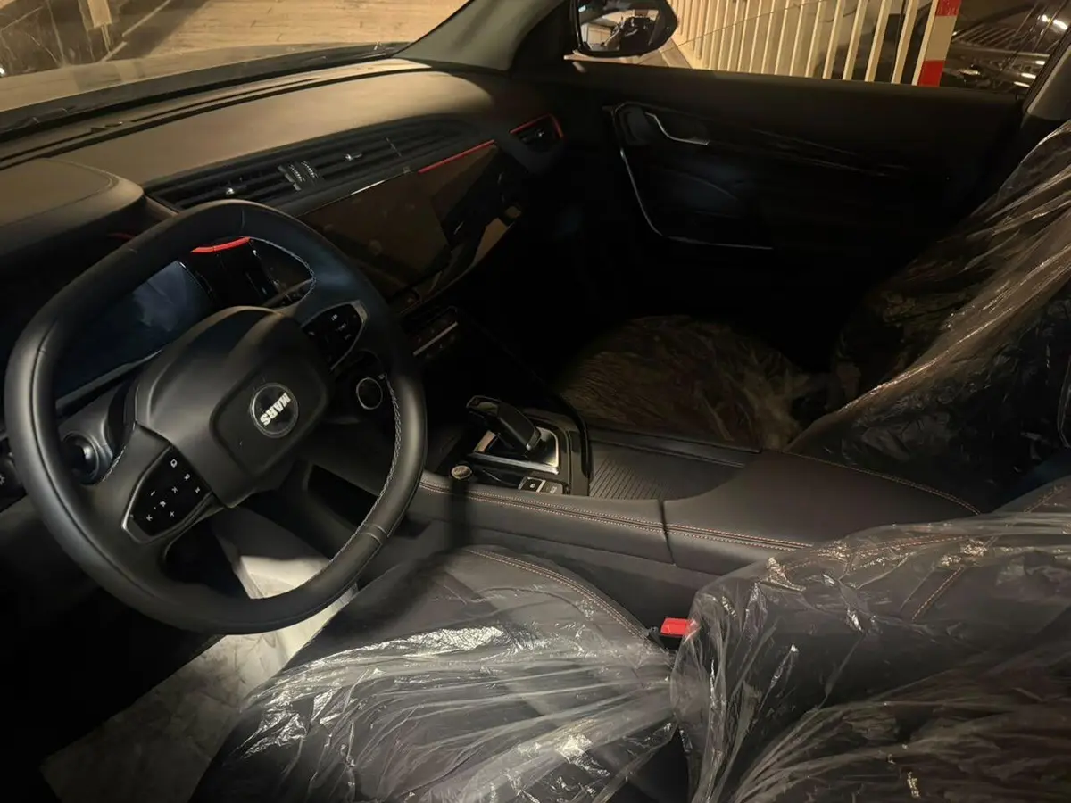 مارس،  C300