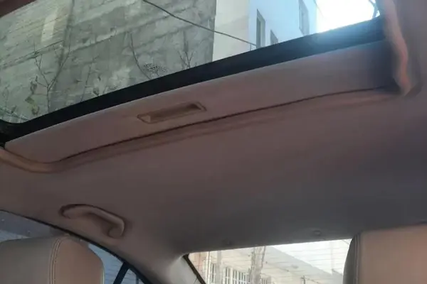 ام وی ام، 550