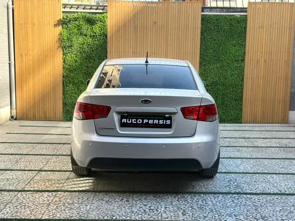 کیا، سراتو (مونتاژ)