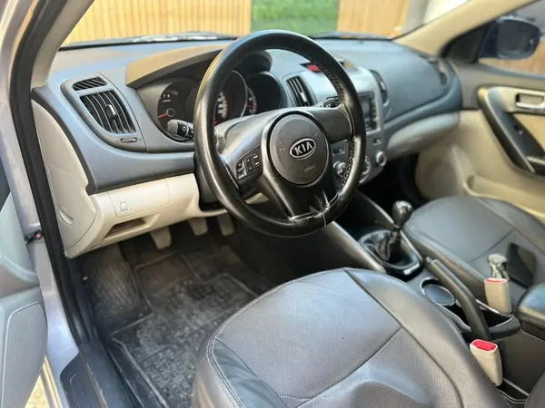 کیا، سراتو (مونتاژ)