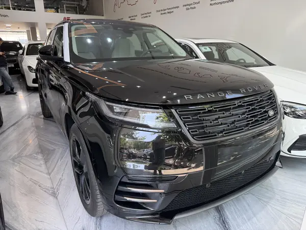 لندرور، رنجرور ولار