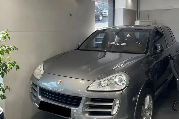 پورشه، کاین