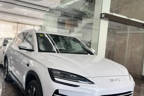 بی وای دی، سانگ پلاس DMi