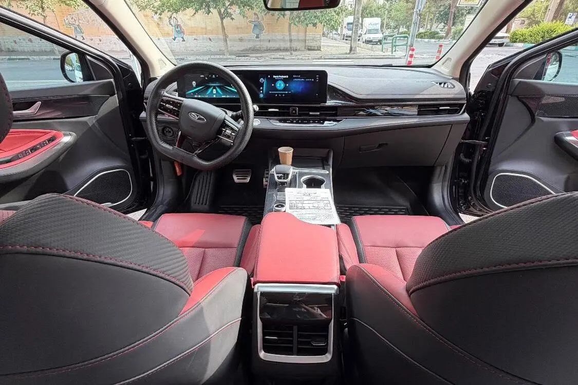 فونیکس،  آریزو 6 جی تی (Z6 GT)