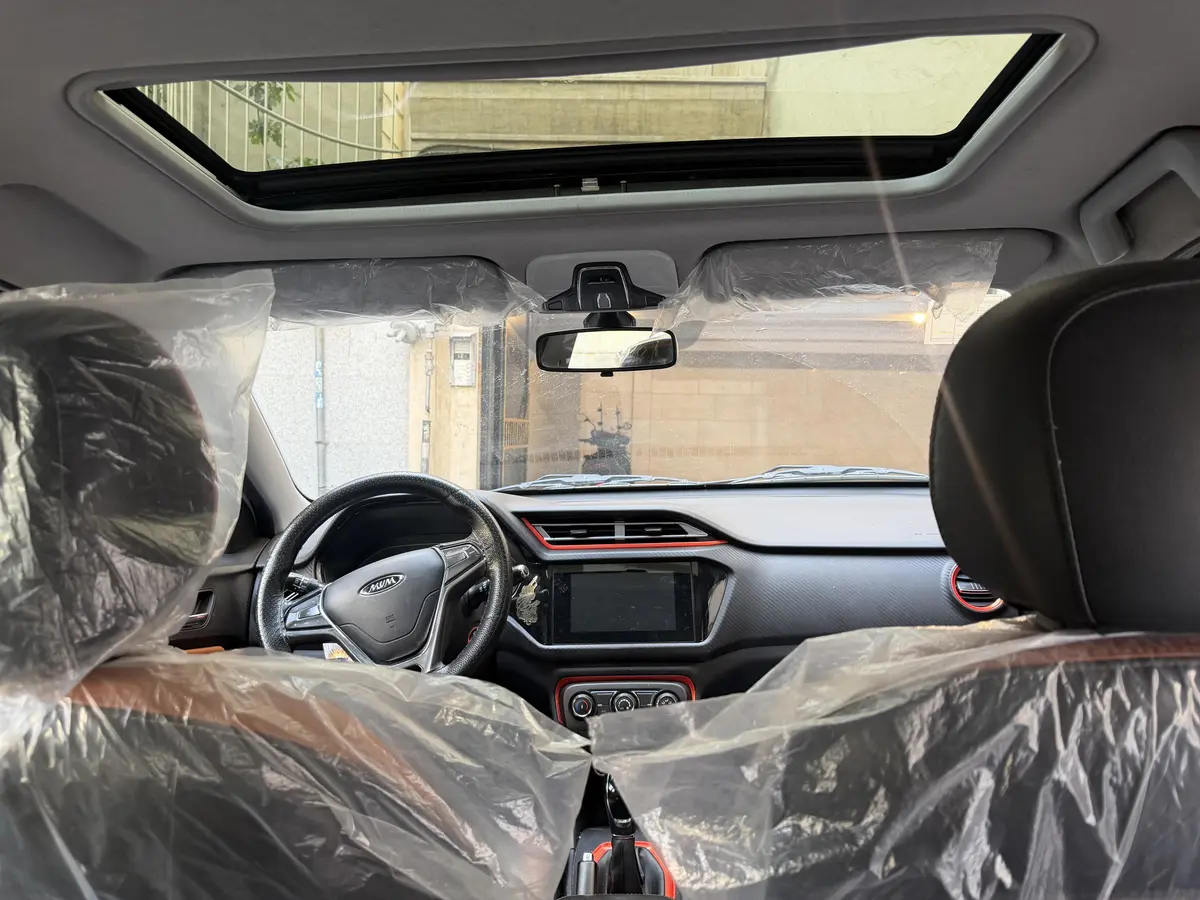ام وی ام،  X22