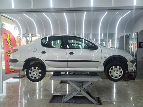 پژو، 206 SD