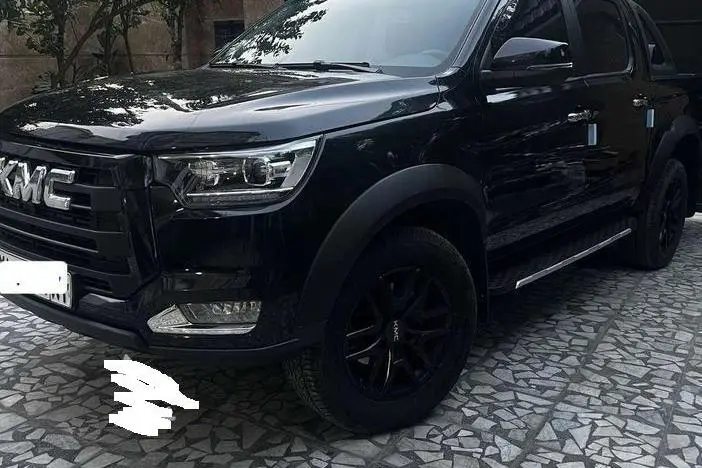 کی ام سی  T8