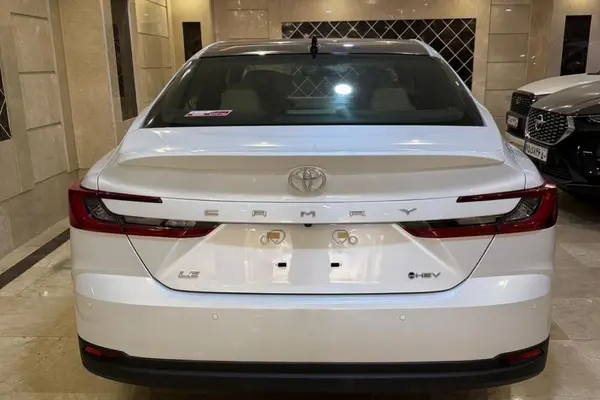 تویوتا، کمری هیبرید