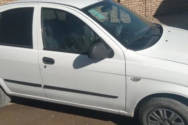 تیبا، صندوق دار