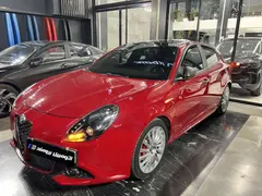 آلفارومئو، جولیتا